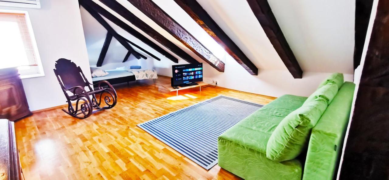 Apartment Pirja Спліт Екстер'єр фото